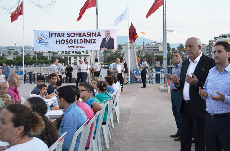 bld-iftar yemeği3